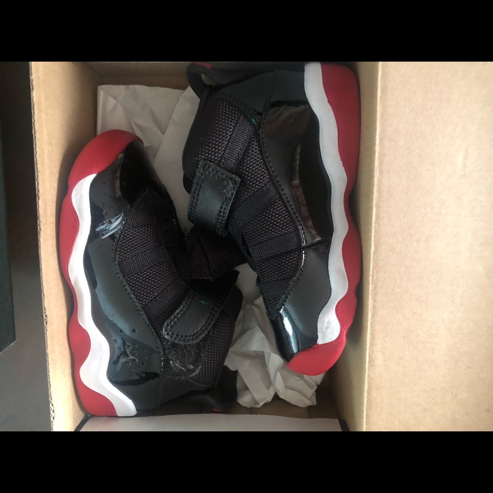 Size 8C boy